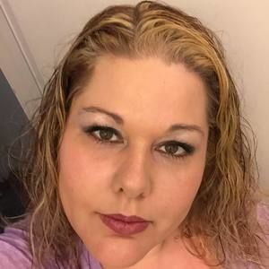 Meet your Posher, Karrlee